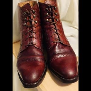Vintage Cole Haan Men’s Size 8 Leather Boots